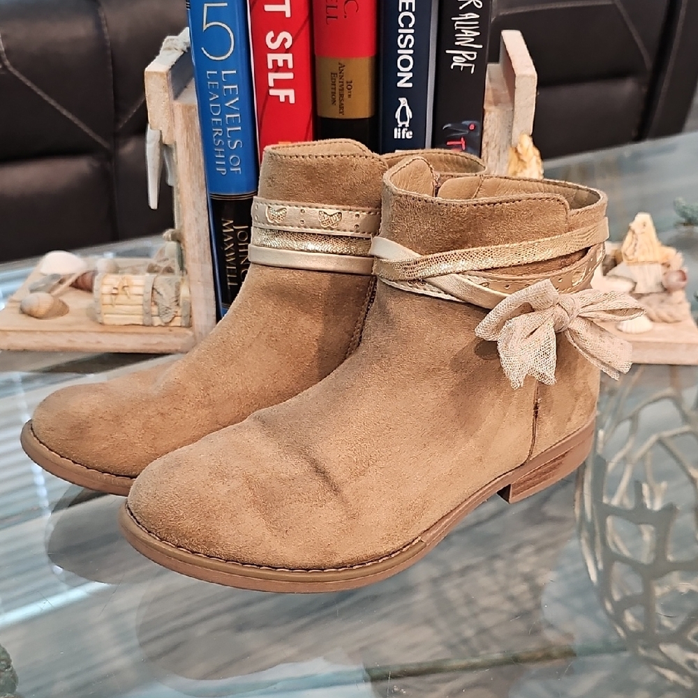 Tan Kids Boots with Bow Accent
